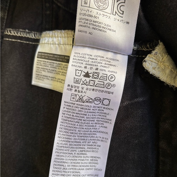 Levi's Black Denim Trucker Jacket - S - Picture 3 of 4